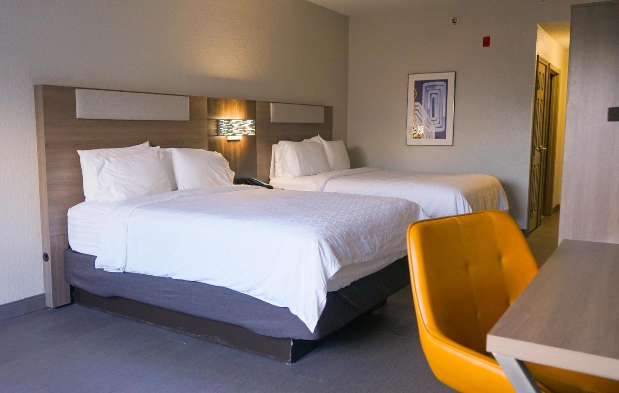 Holiday Inn Express & Suites Lakeland North I-4 By Ihg Exterior foto